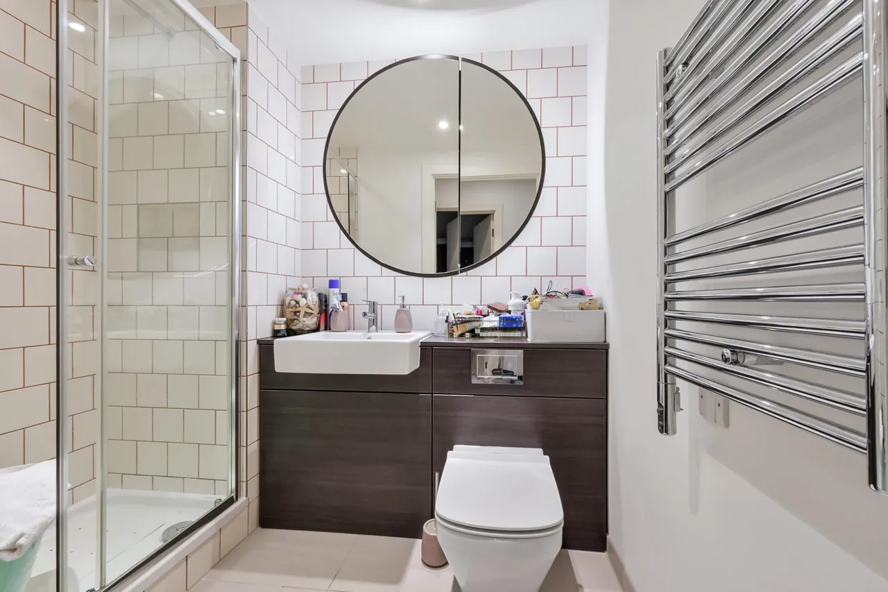 Western Gateway, London, E16, photo 10