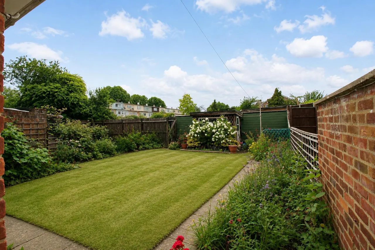 Hockley Road, Basildon, SS14, photo 14