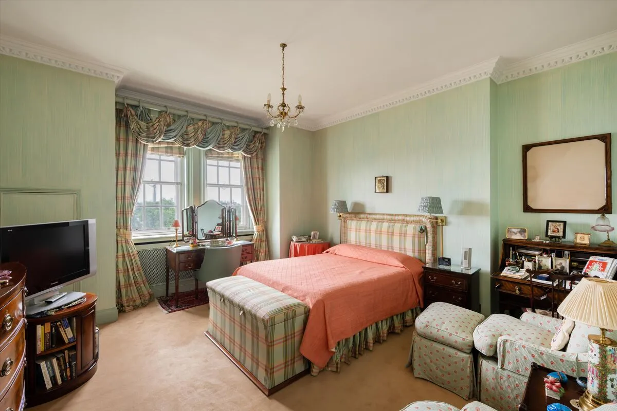 London, NW8, photo 14