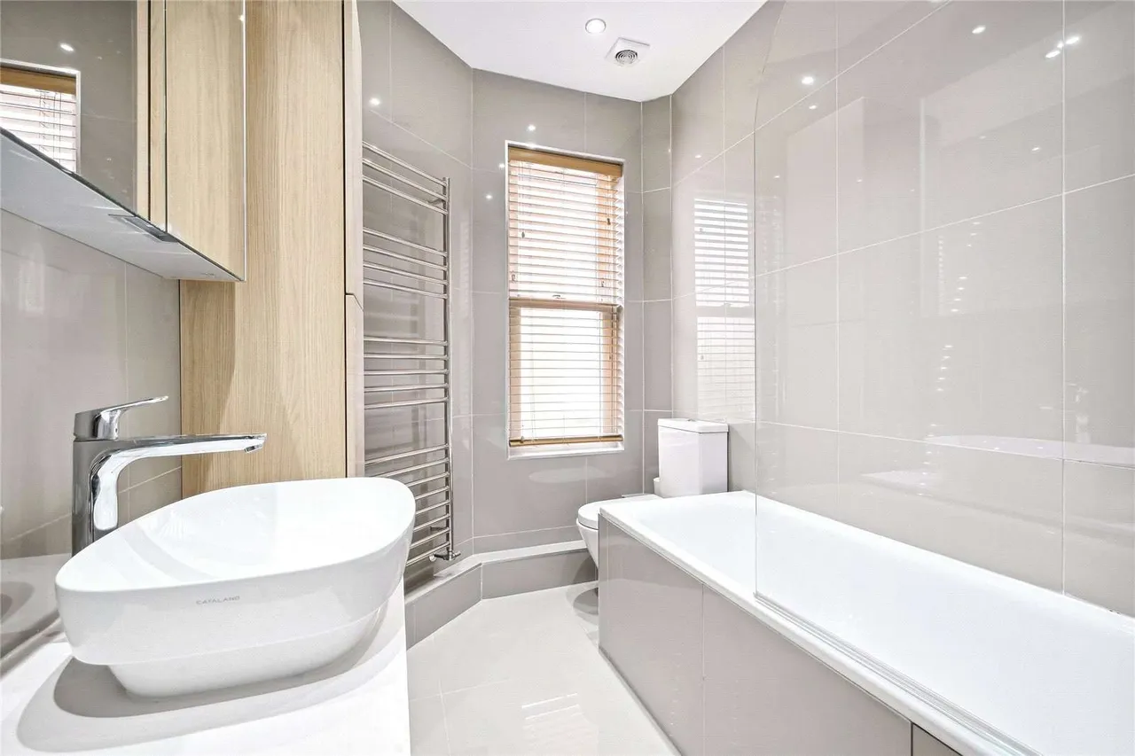 St. Elmo Road, London, W12, photo 10