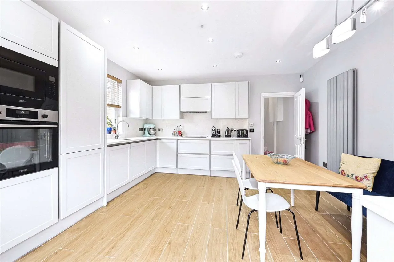 St. Elmo Road, London, W12, photo 4