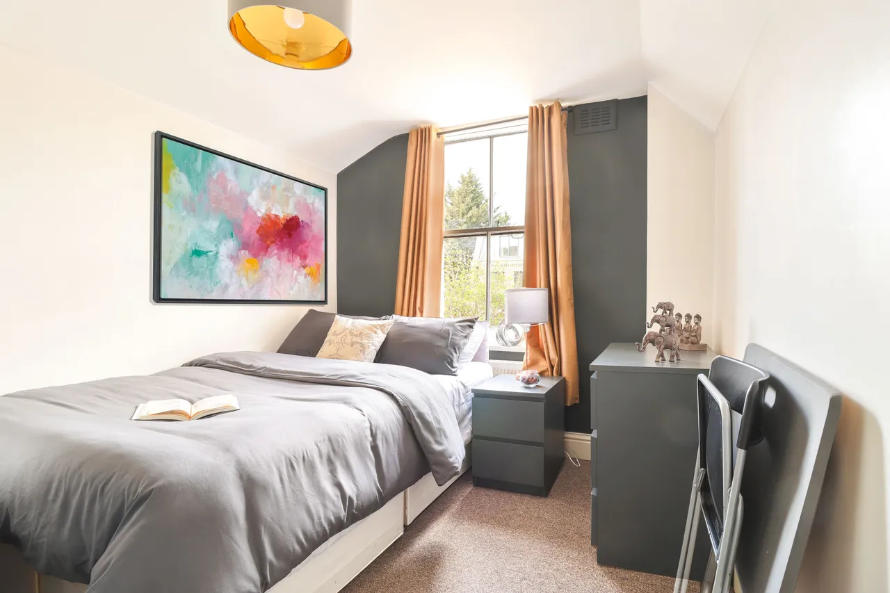 111 Lynton Road, London, photo 6