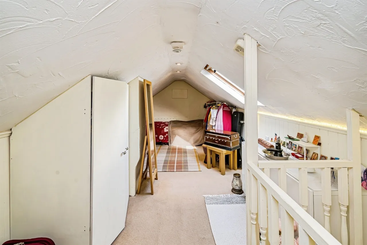 Buttermere Avenue, Slough, photo 9