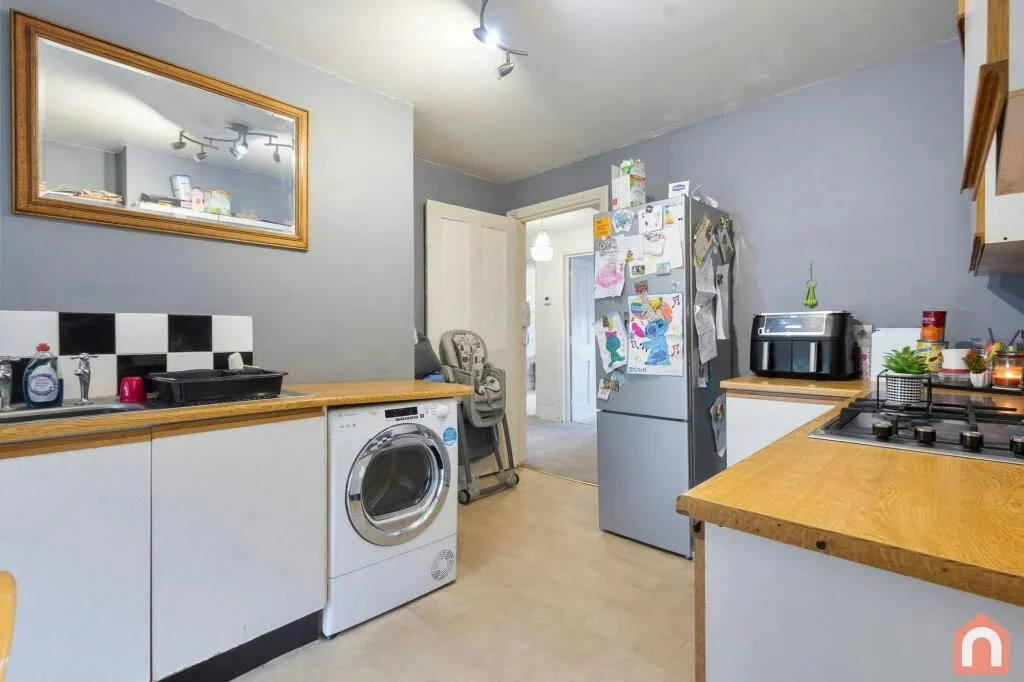 Top Floor Flat, Victoria Park, CT16, photo 9