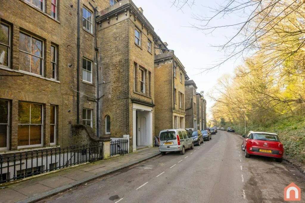 Top Floor Flat, Victoria Park, CT16, photo 4