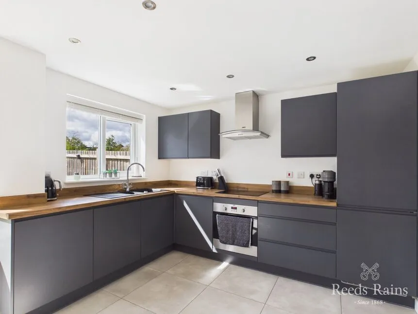 Whinfell Drive, Normanby, North Yorkshire, TS6, photo 6