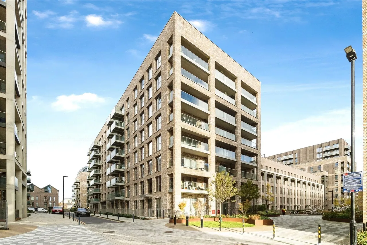 Chamberlain Court, Upton Park, London, E13, photo 19