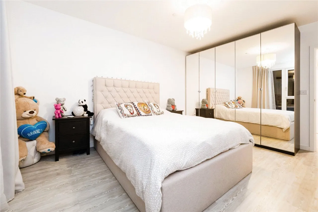 Chamberlain Court, Upton Park, London, E13, photo 10