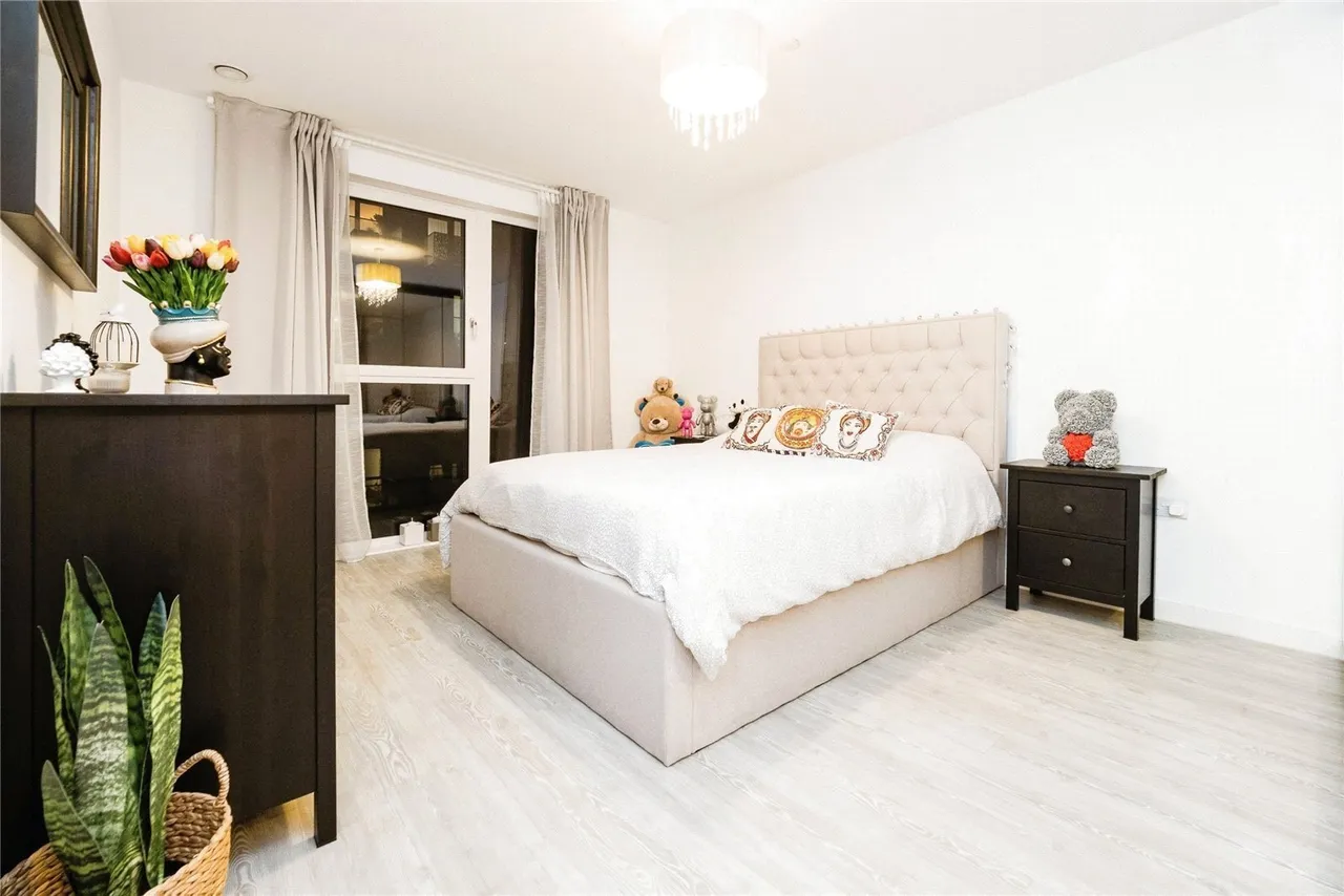 Chamberlain Court, Upton Park, London, E13, photo 2