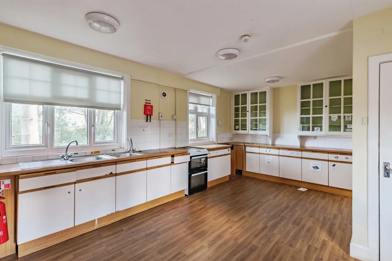 St. Piers Lane, Lingfield, RH7, photo 4