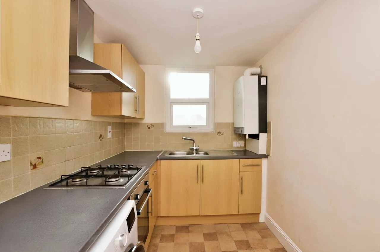 Linden Grove, London, SE15, photo 4