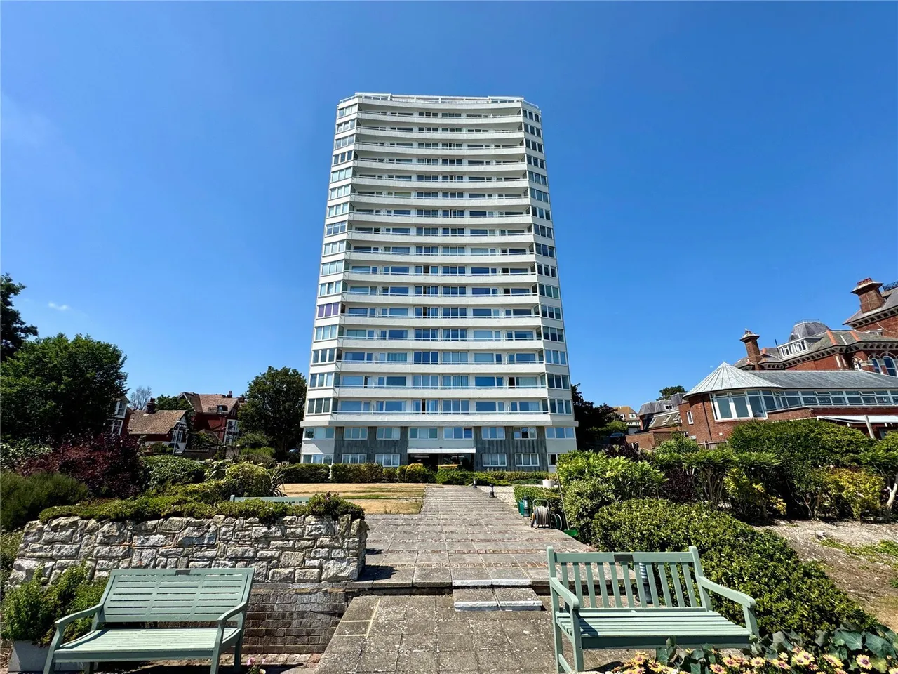 3 bed flat for sale, Bolsover Road, Eastbourne, BN20
