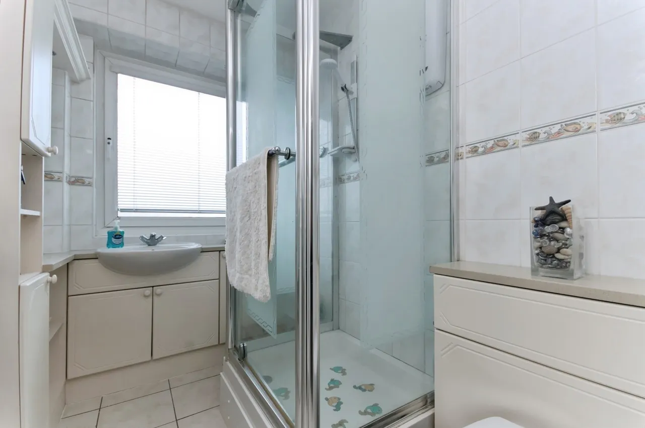 Bolsover Road, Eastbourne, BN20, photo 11