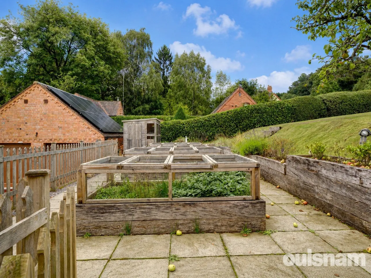 Pike Hill, Blackwell, Bromsgrove, Worcestershire, B60 1QQ, photo 34