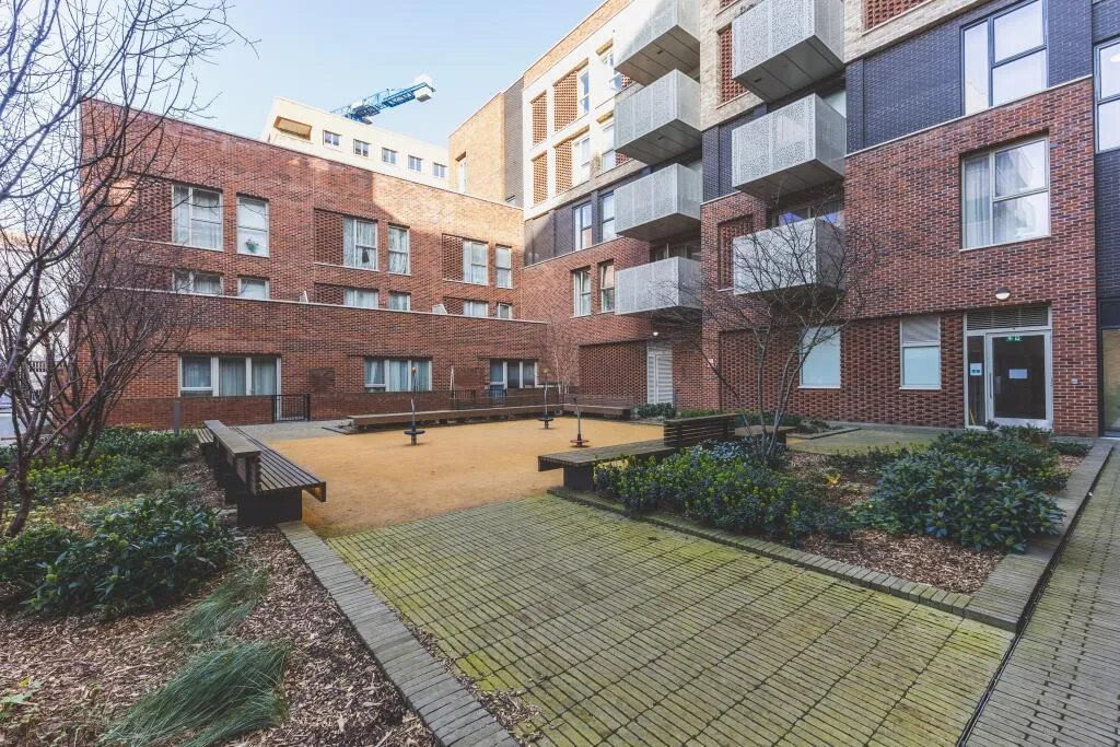 Nest Way, London, SE2, photo 16
