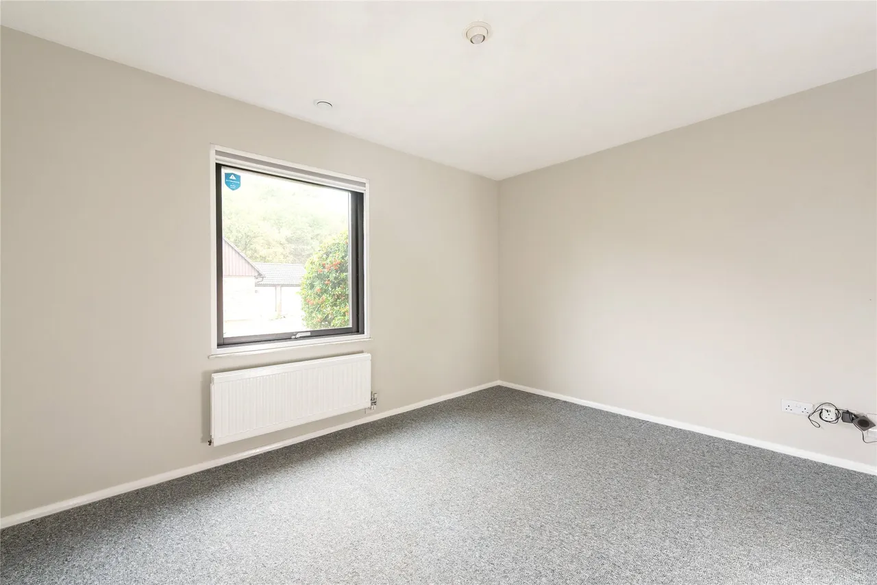 Dalestones, West Hunsbury, NN4, photo 11