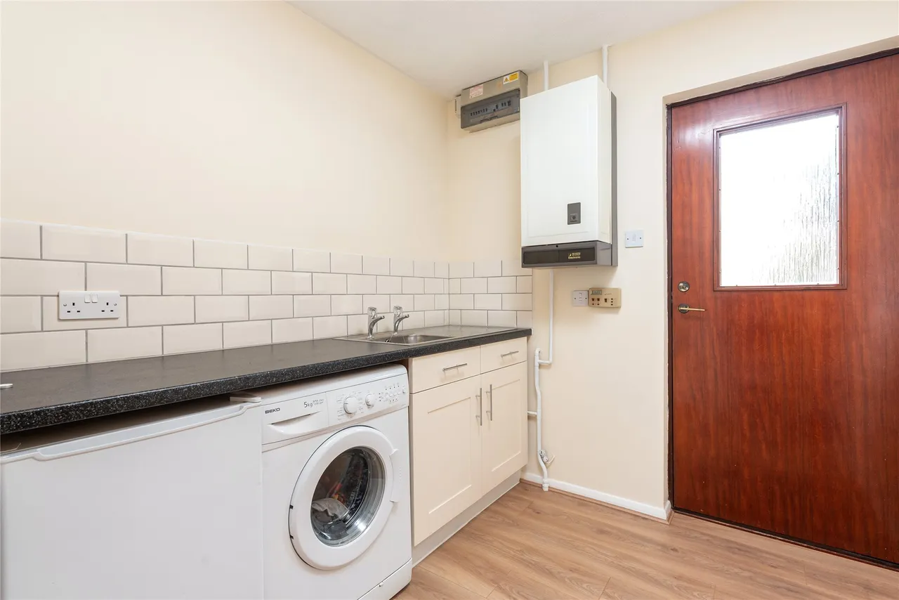 Dalestones, West Hunsbury, NN4, photo 8