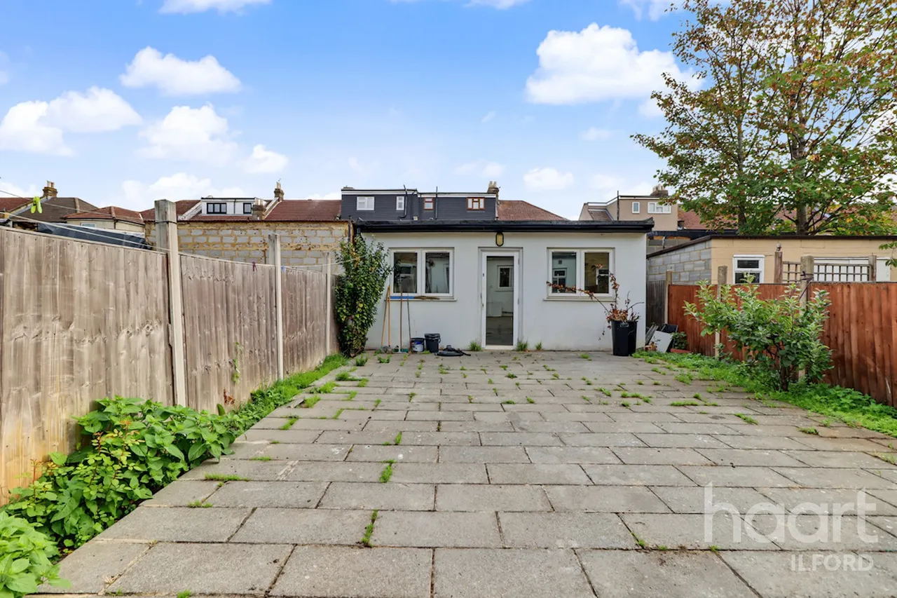 Dalkeith Road, Ilford, IG1, photo 13