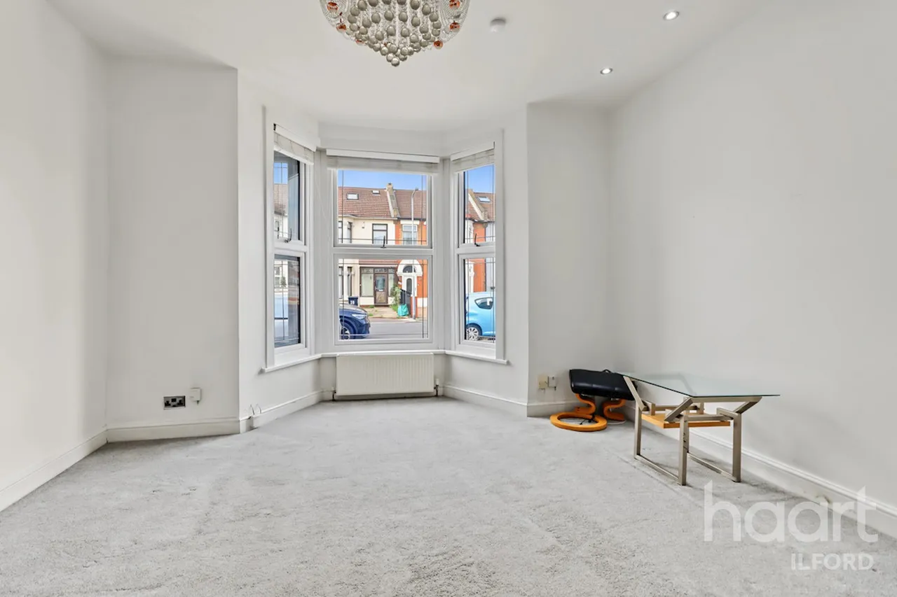 Dalkeith Road, Ilford, IG1, photo 5