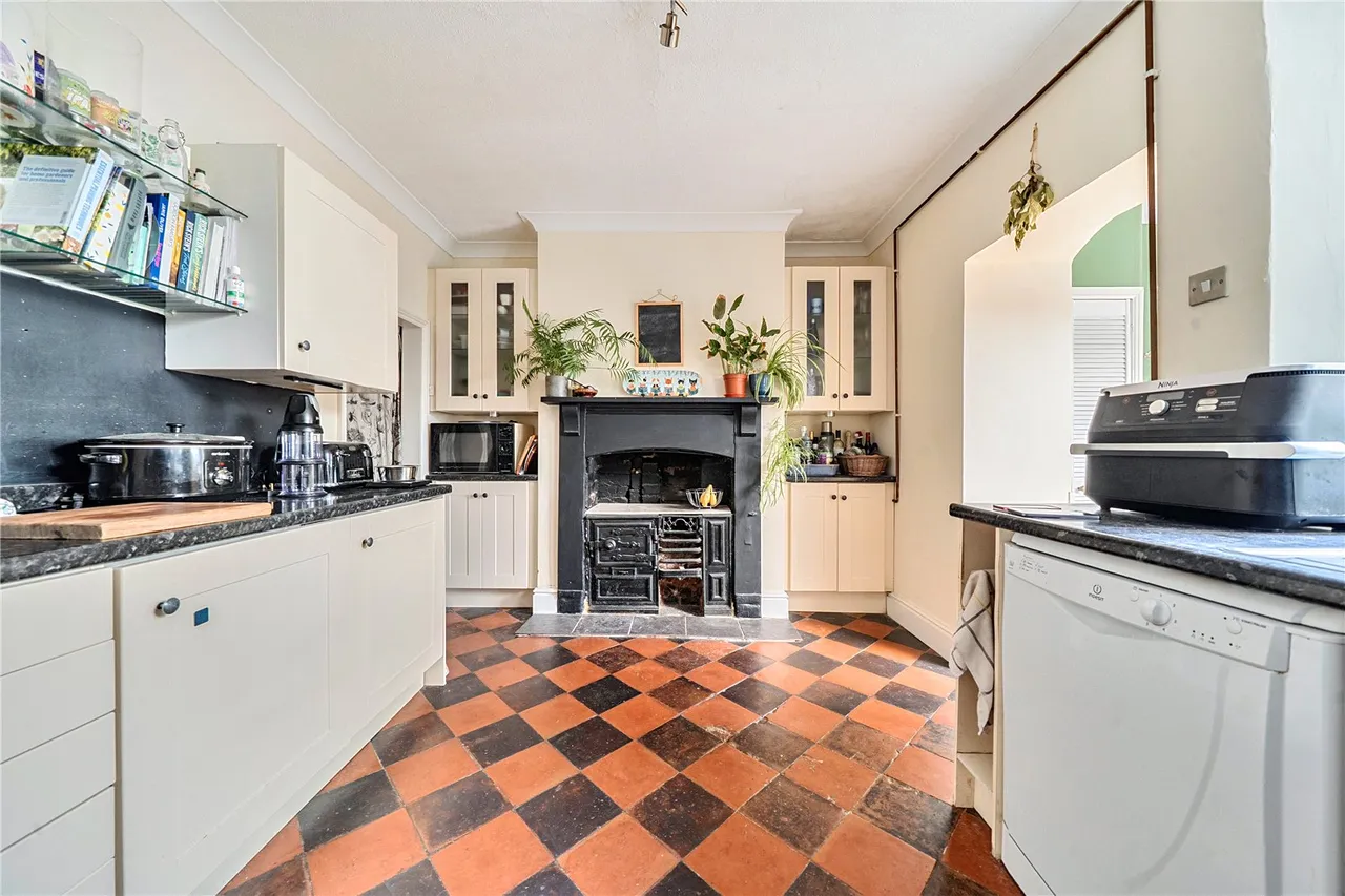 Market Hall Street, Kington, HR5, photo 6