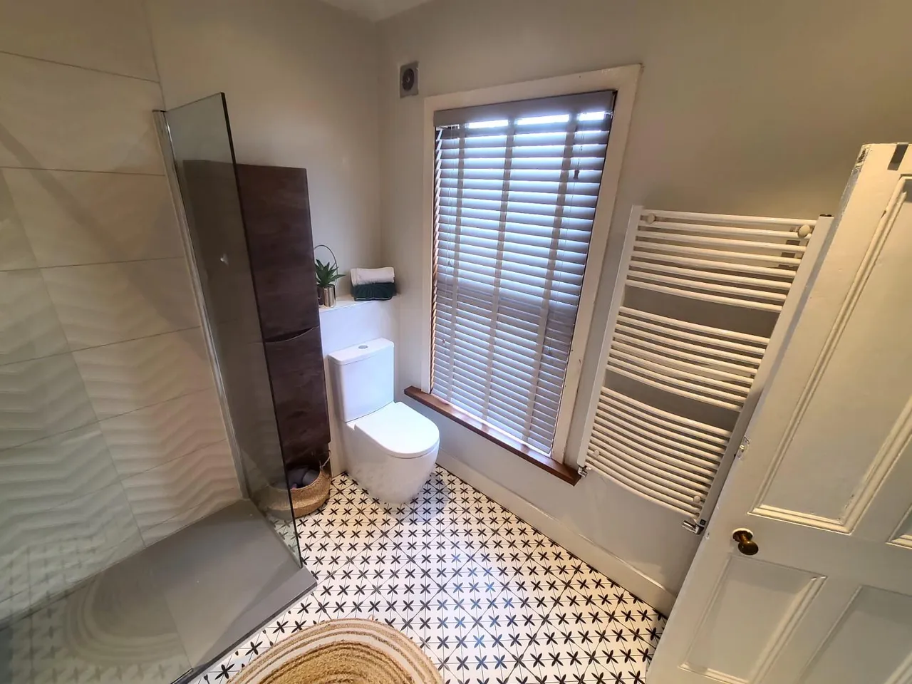 Rodley Lane, Leeds, LS13, photo 12