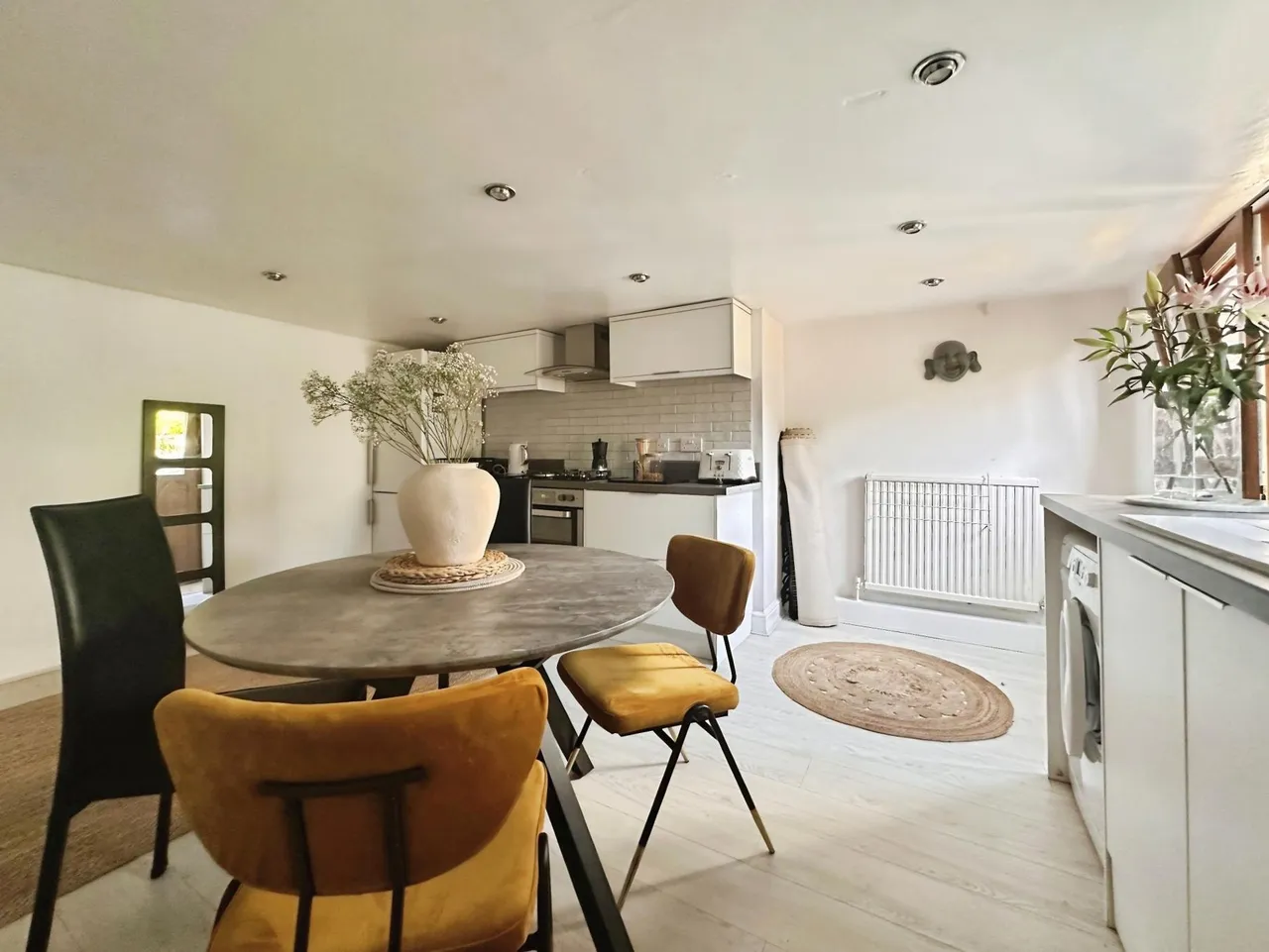 Rodley Lane, Leeds, LS13, photo 7