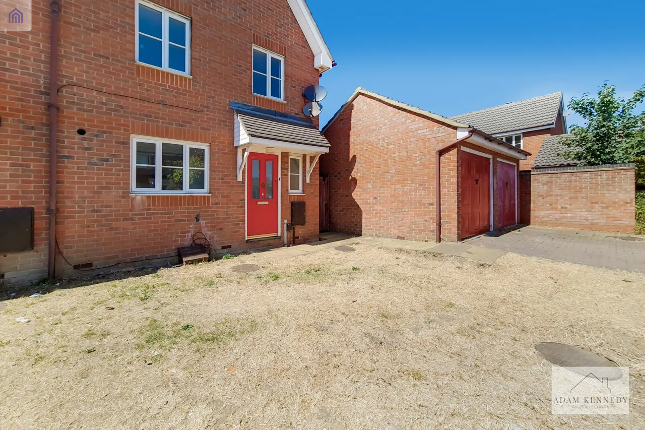 15 Landridge Drive, Enfield, Greater London, EN1 4LG, photo 10
