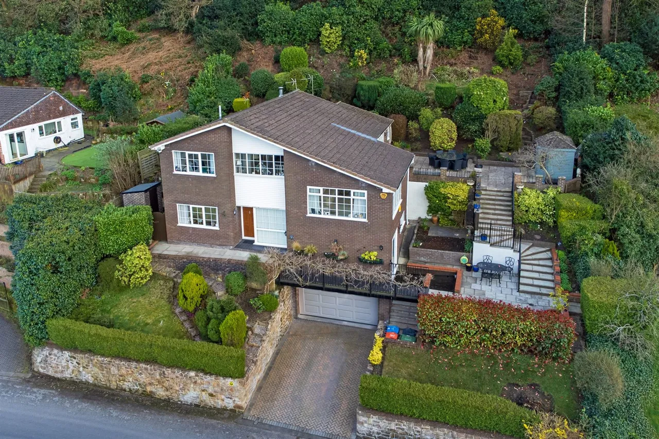 4 bed house for sale, Old Chester Road, Frodsham