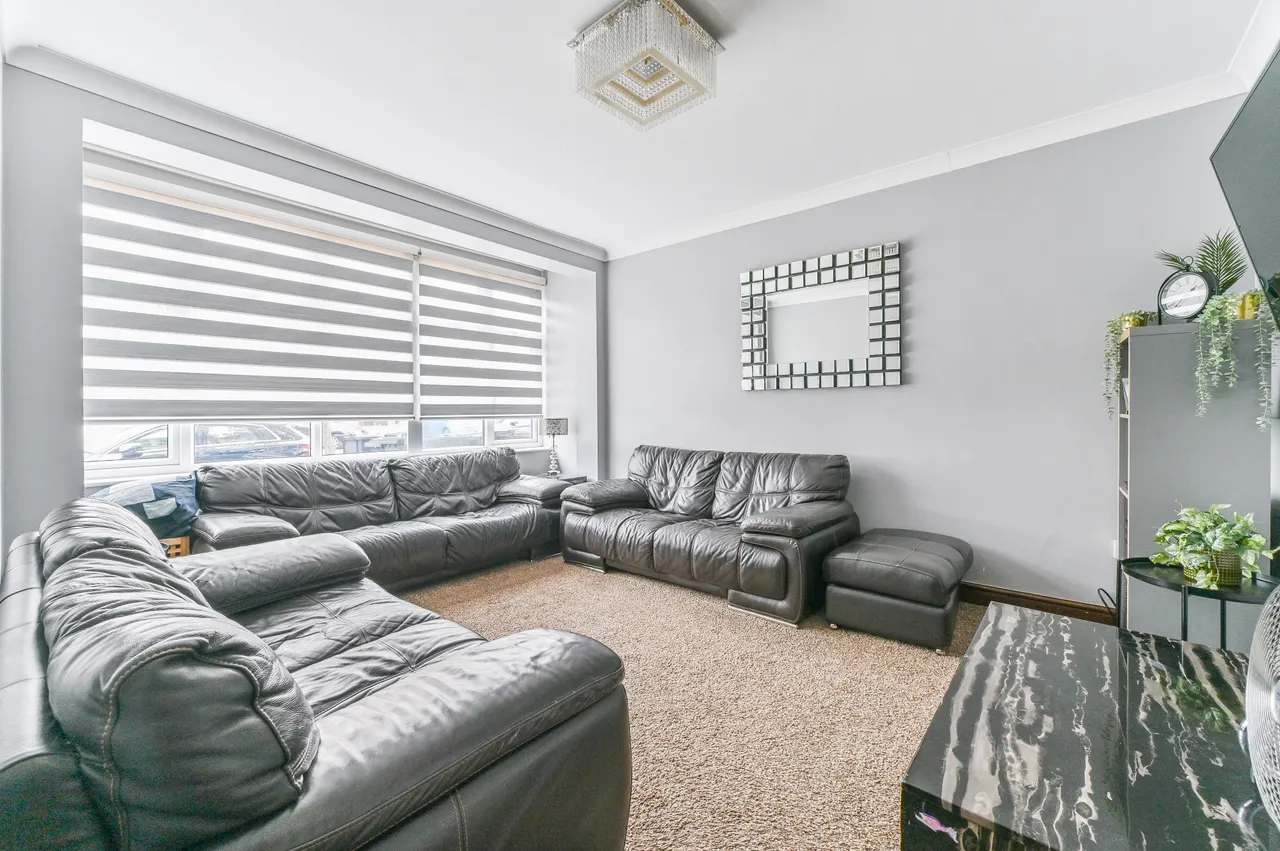 103 Mayfield Road, Thornton Heath, photo 2