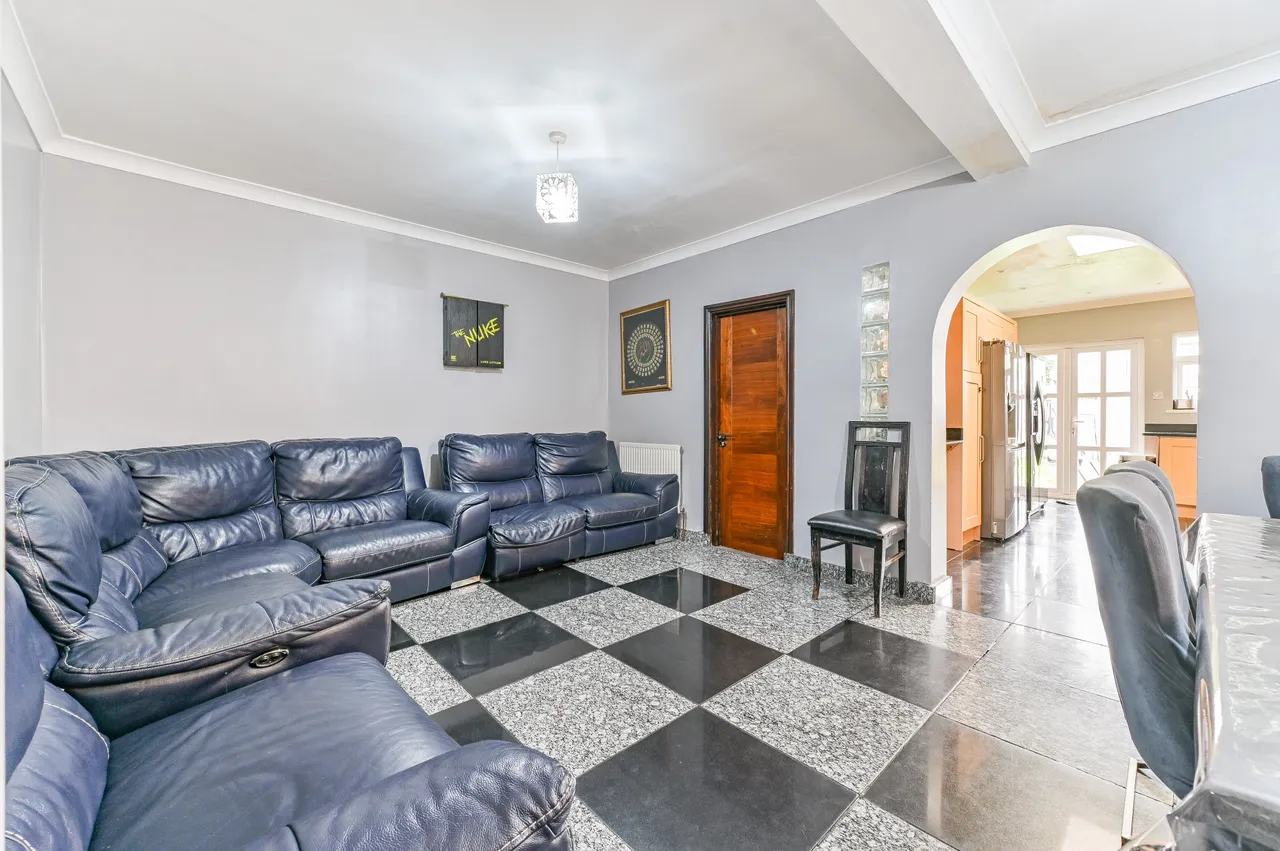 103 Mayfield Road, Thornton Heath, photo 3