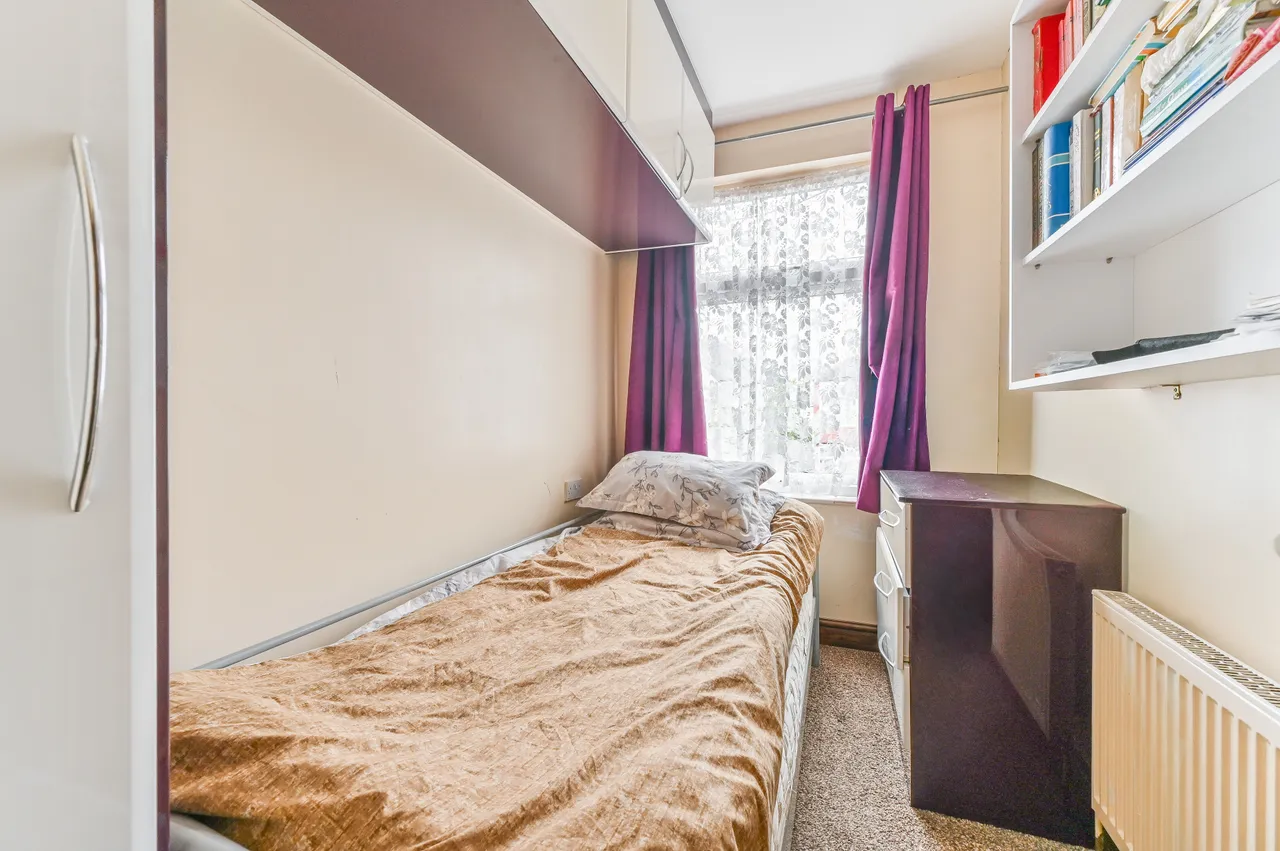 103 Mayfield Road, Thornton Heath, photo 12