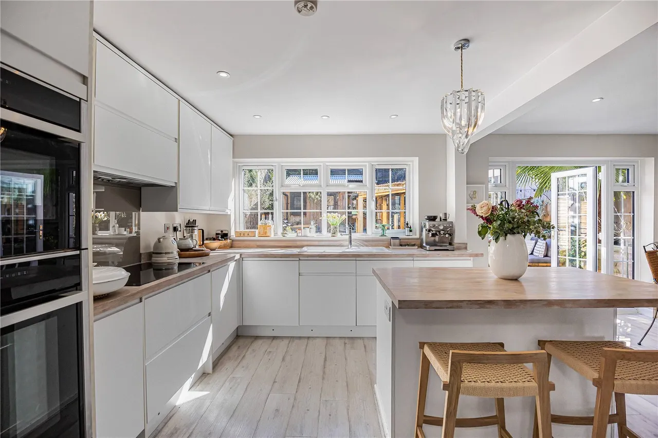 Haywards Close, Henley-on-Thames, RG9, photo 5