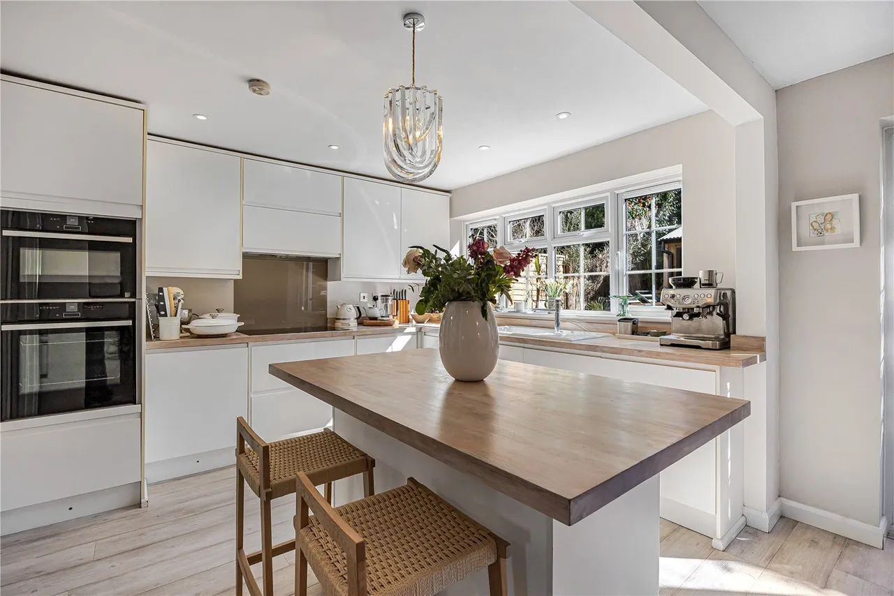 Haywards Close, Henley-on-Thames, RG9, photo 7