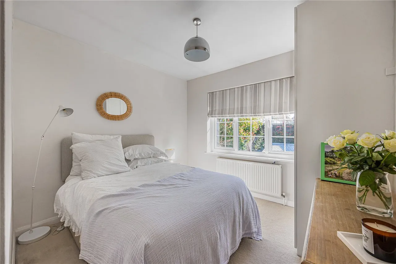 Haywards Close, Henley-on-Thames, RG9, photo 13