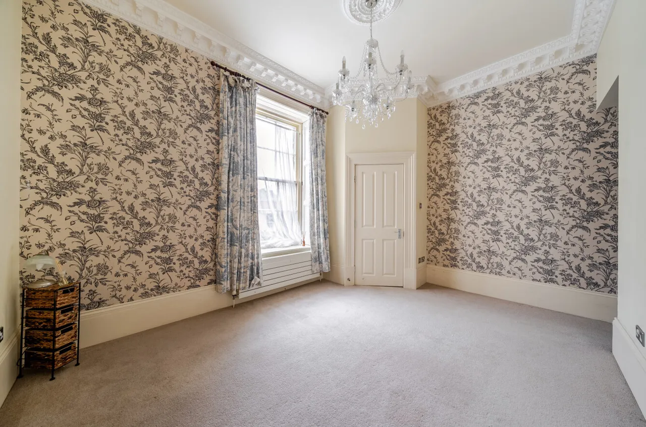 Headingley Lane, Headingley, LS6, photo 6