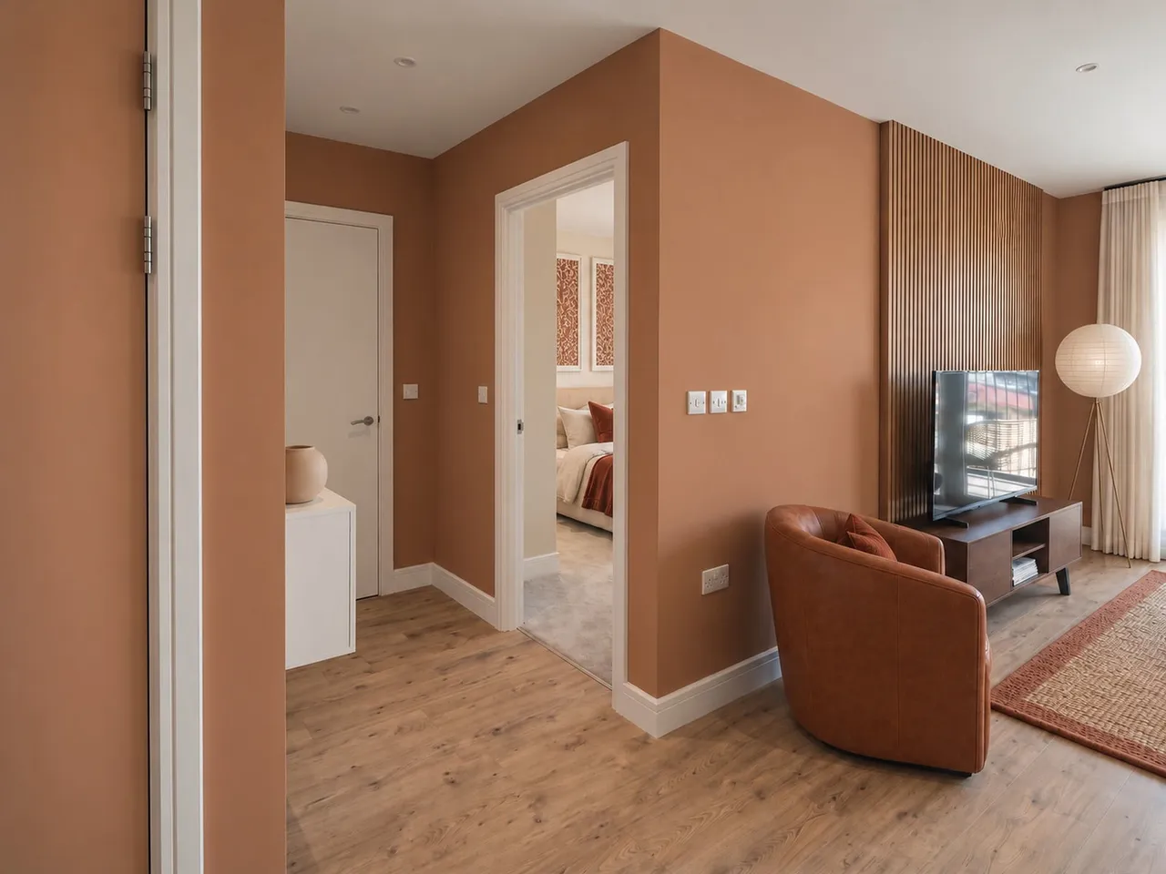 One-Beds Left in Peninsula House, Canalside, photo 15