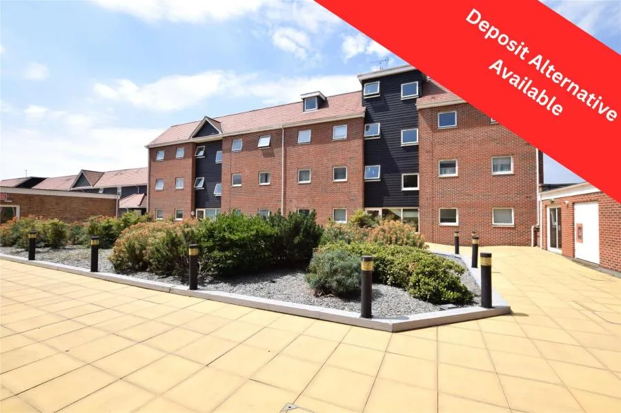 1 bed flat to rent, Market Place, RM1