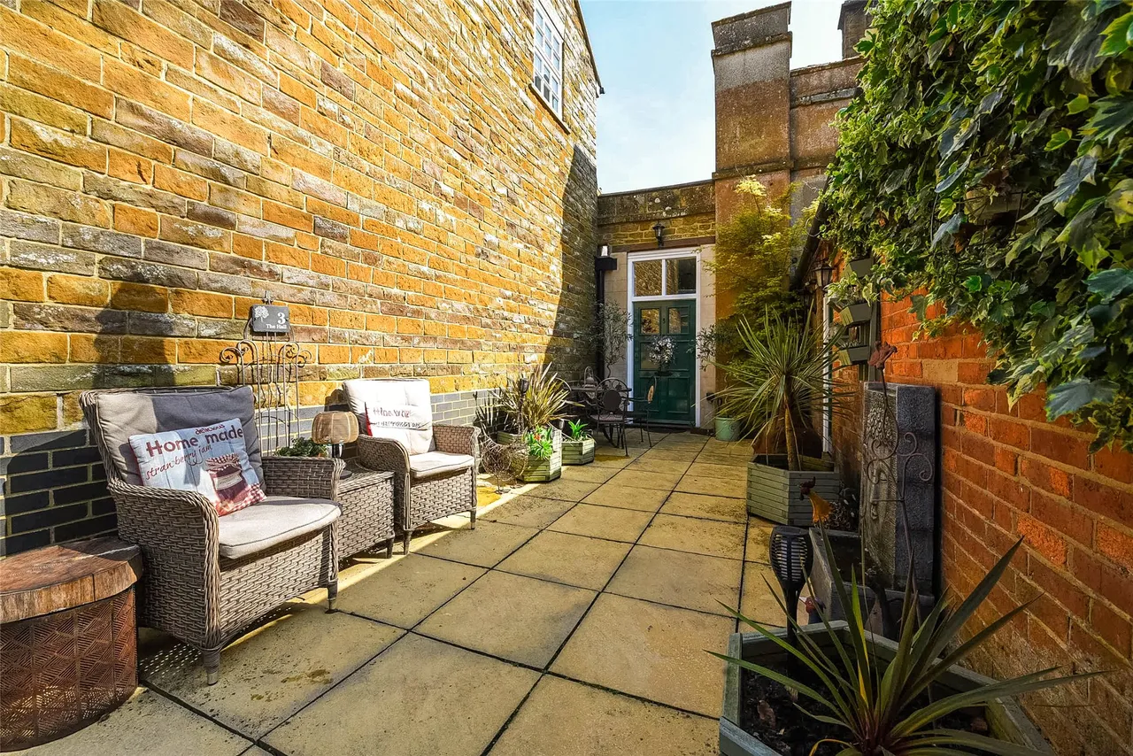 The Hall, Brockhall, NN7, photo 15