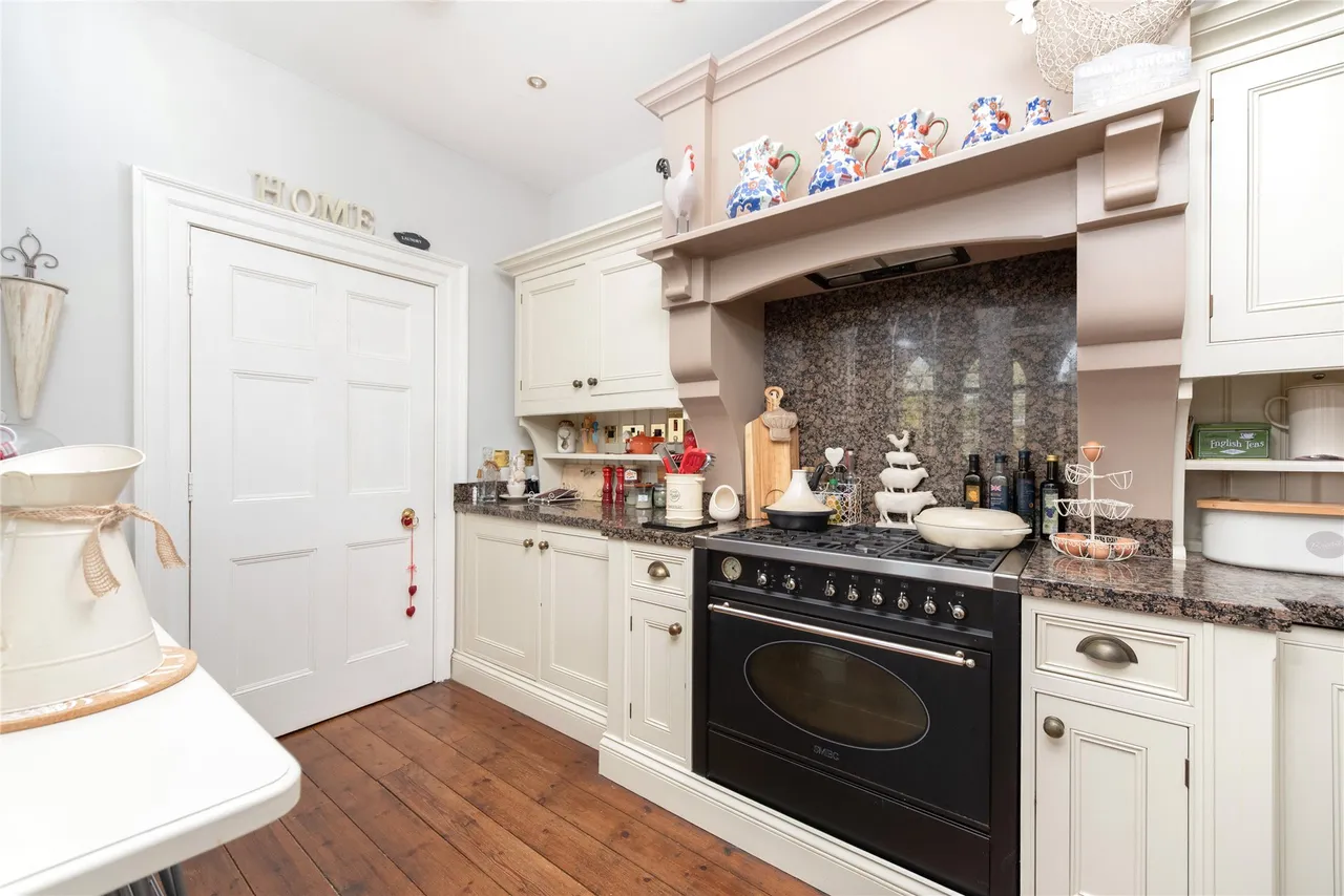 The Hall, Brockhall, NN7, photo 8