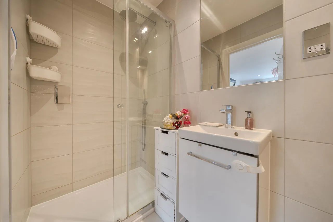 Bruce Grove, Orpington, BR6, photo 11