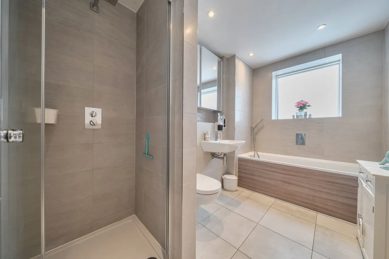 Bruce Grove, Orpington, BR6, photo 15