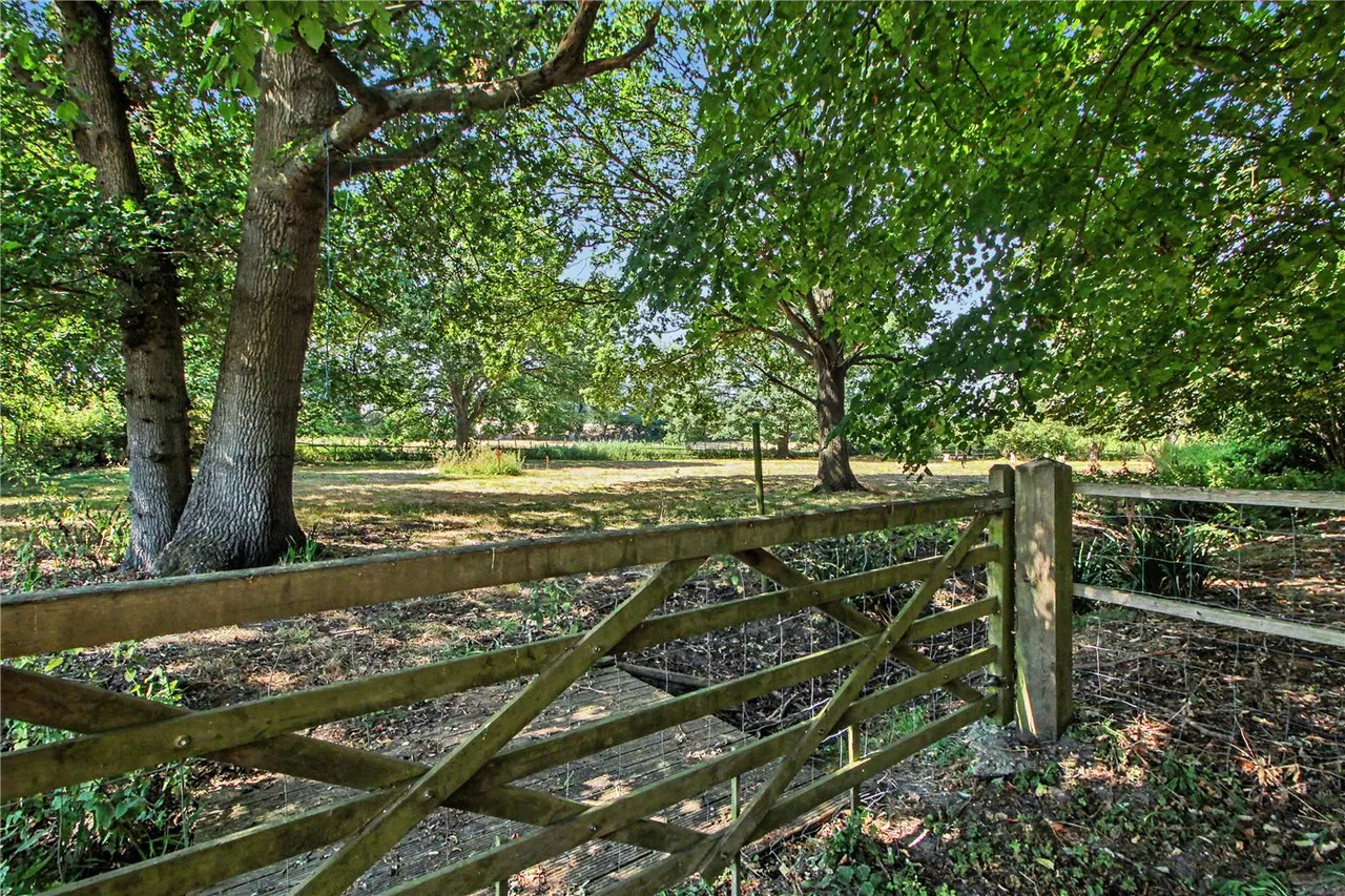 Rectory Road, Haddiscoe, NR14, photo 27