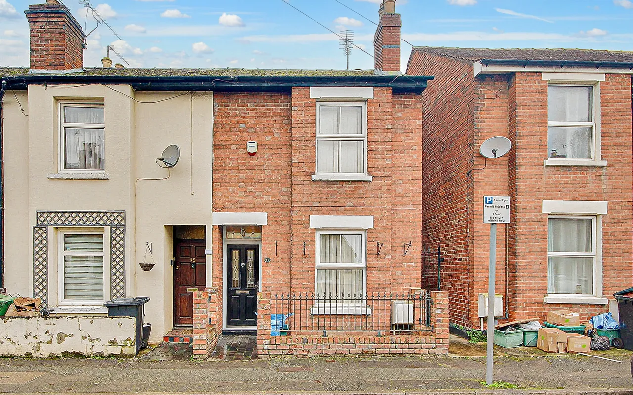 2 bed house for sale — Swan Road, Kingsholm, Gloucester, GL1