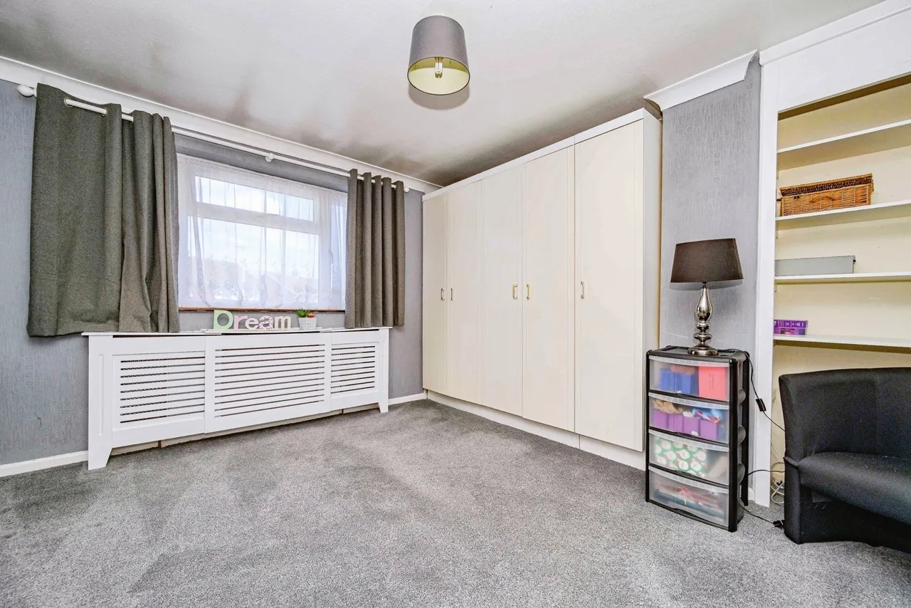 Calverton Road, Luton, Bedfordshire, LU3, photo 9