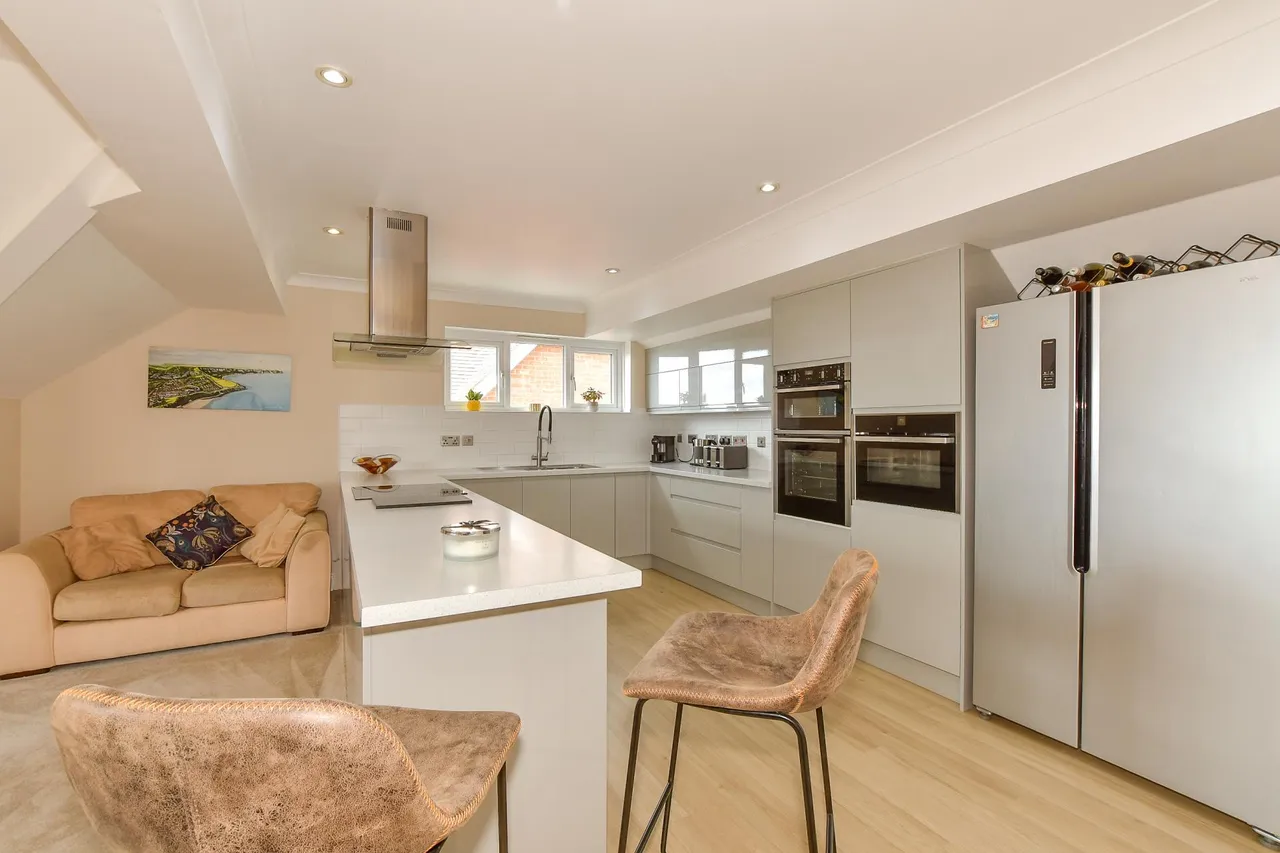 Church Rise, Hythe, CT21, photo 6