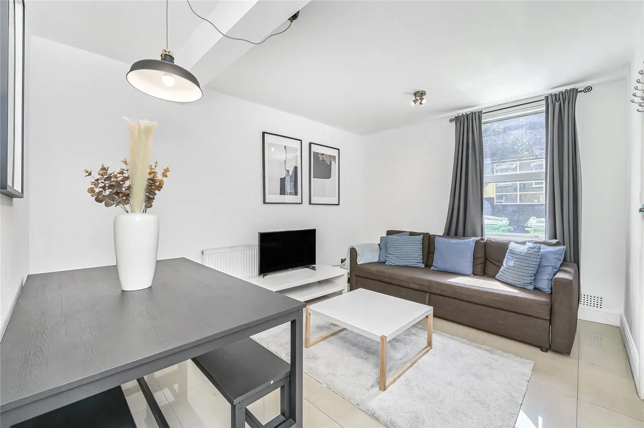 Lendal Terrace, London, SW4, photo 5