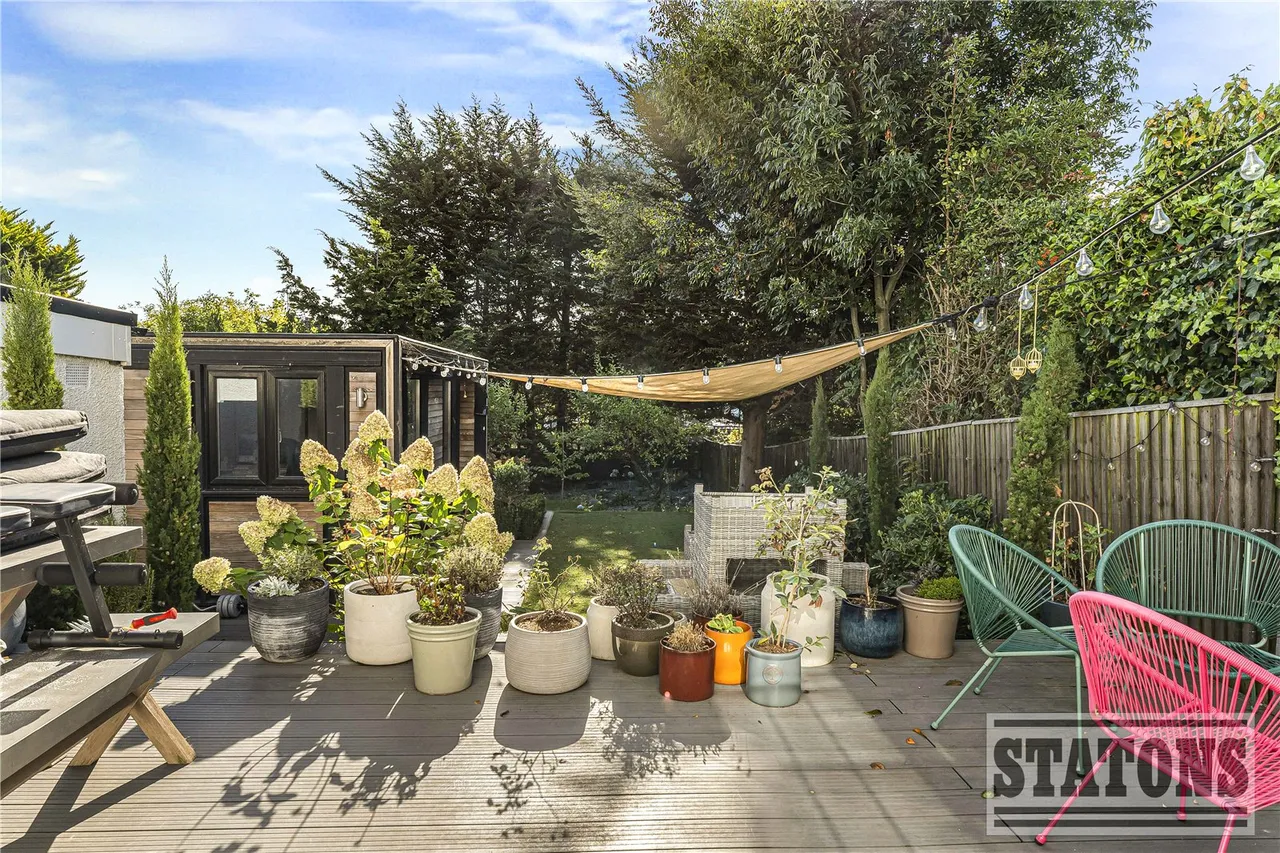 Southway, London, N20 8DE, photo 14