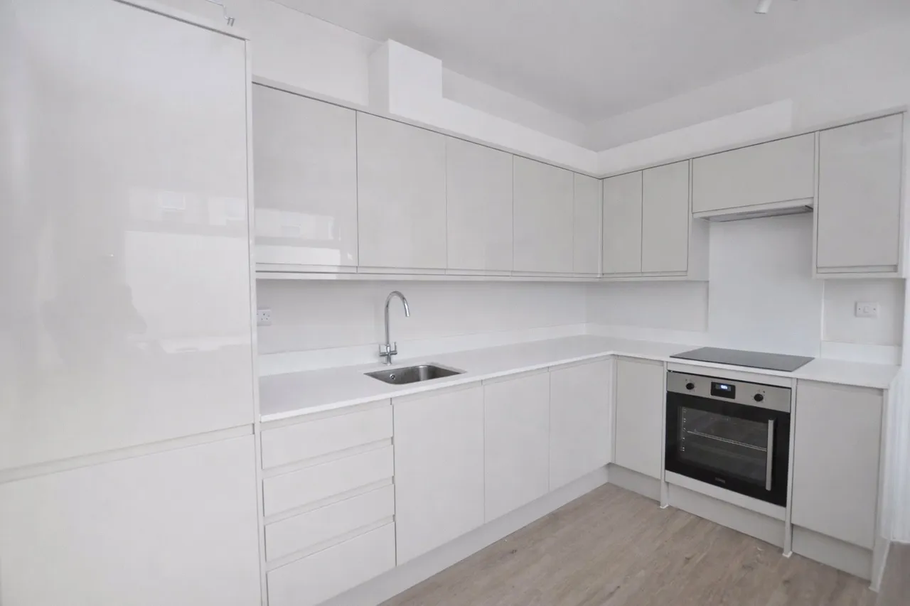 Grosvenor Road, Aldershot, GU11, photo 5