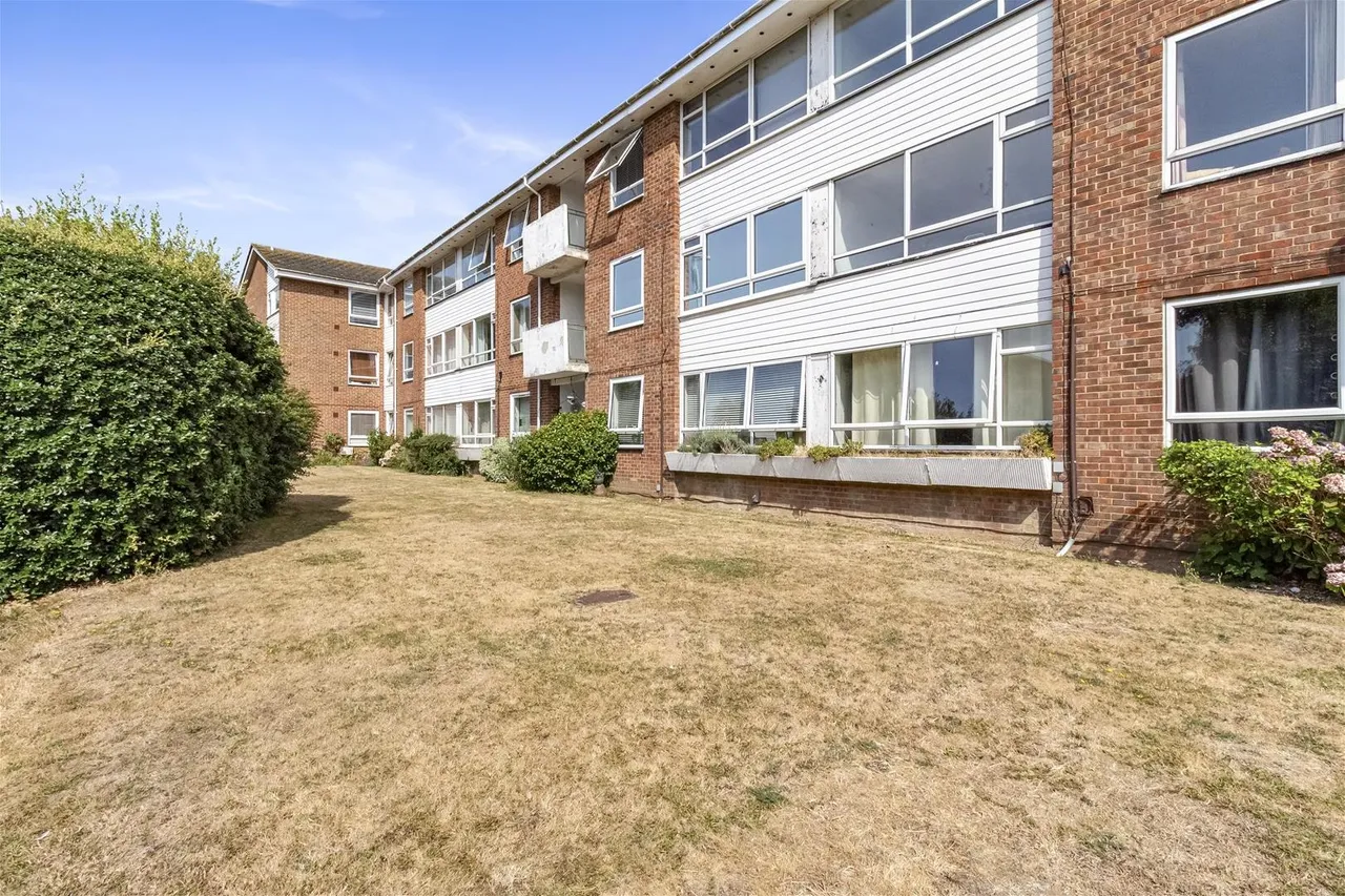 St. Botolphs Road, Worthing, photo 16