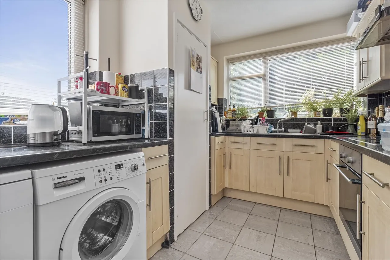 St. Botolphs Road, Worthing, photo 7